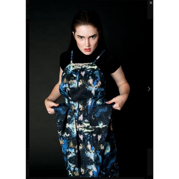 Handmade CAYCEE BLACK designer backless dress size 4 - Picture 5 of 11